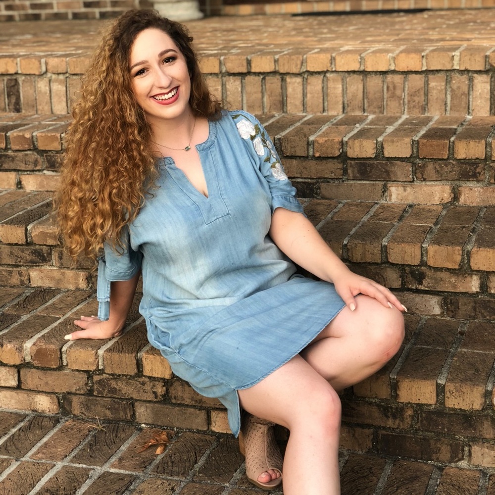 Meet your Posher, Carley